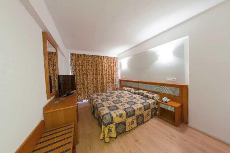 Hotel Marbel Can Pastilla  Buitenkant foto